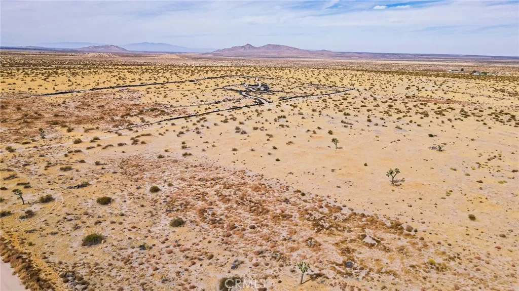 Additional image 16 of 227 P Avenue E, Black Butte, CA 93591