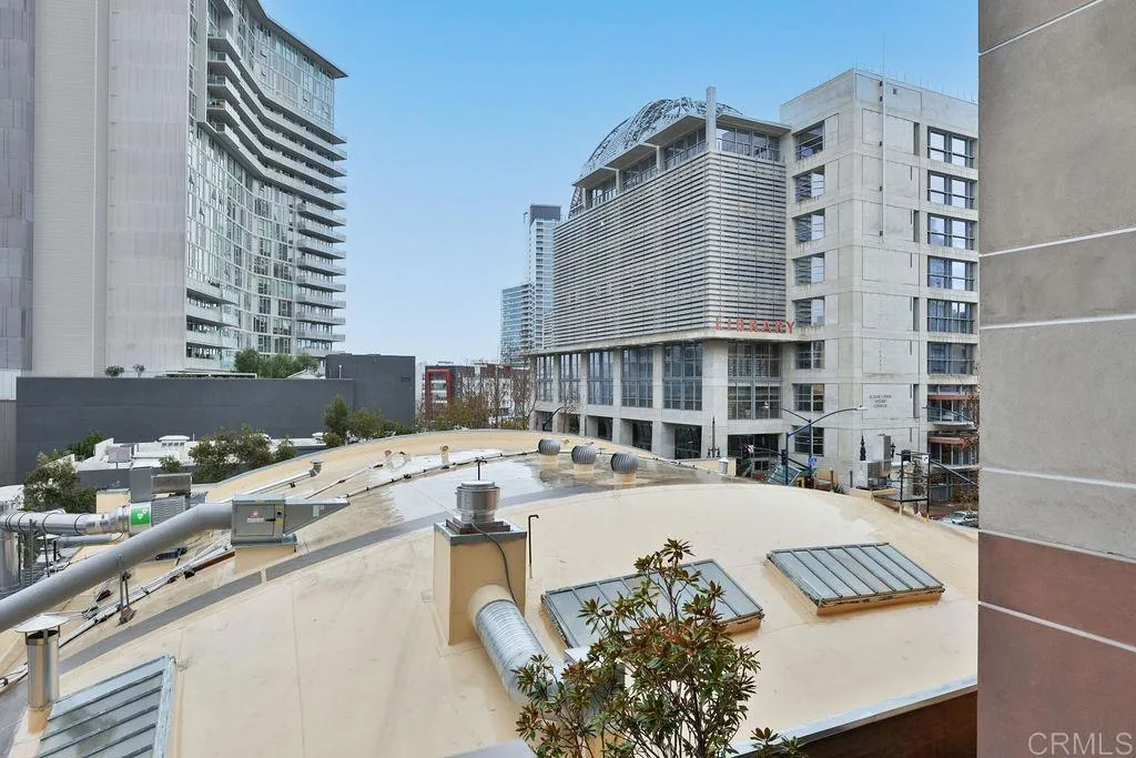 Additional image 7 of 1225 Island, San Diego, CA 92101