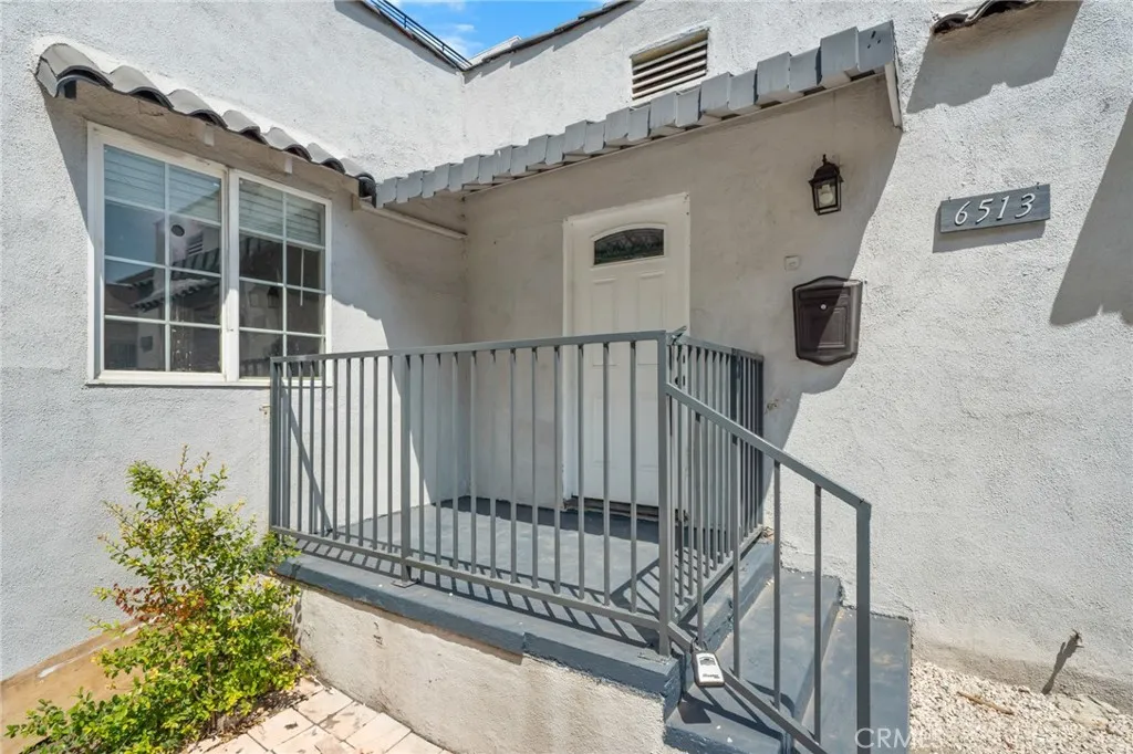 Additional image 50 of 6513 Lexington Avenue, Los Angeles, CA 90038