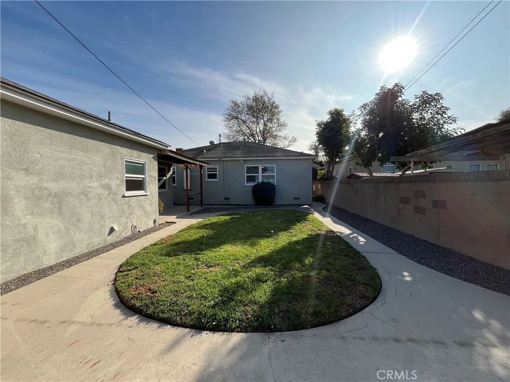 Additional image 32 of 215 E Scott Street, Long Beach, CA 90805