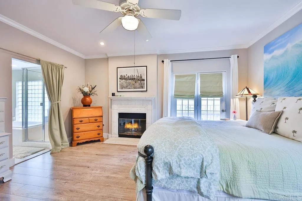 Additional image 76 of 229 Orange Ave Unit 3, Coronado, CA 92118