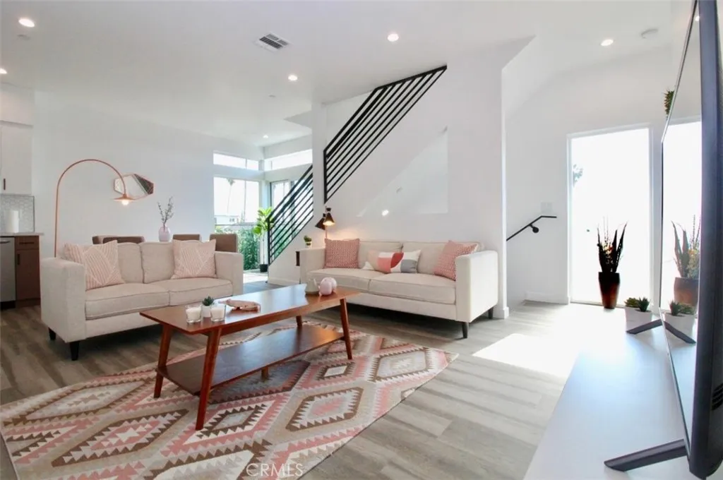 Additional image 23 of 1416 S Cloverdale Ave, Los Angeles, CA 90019