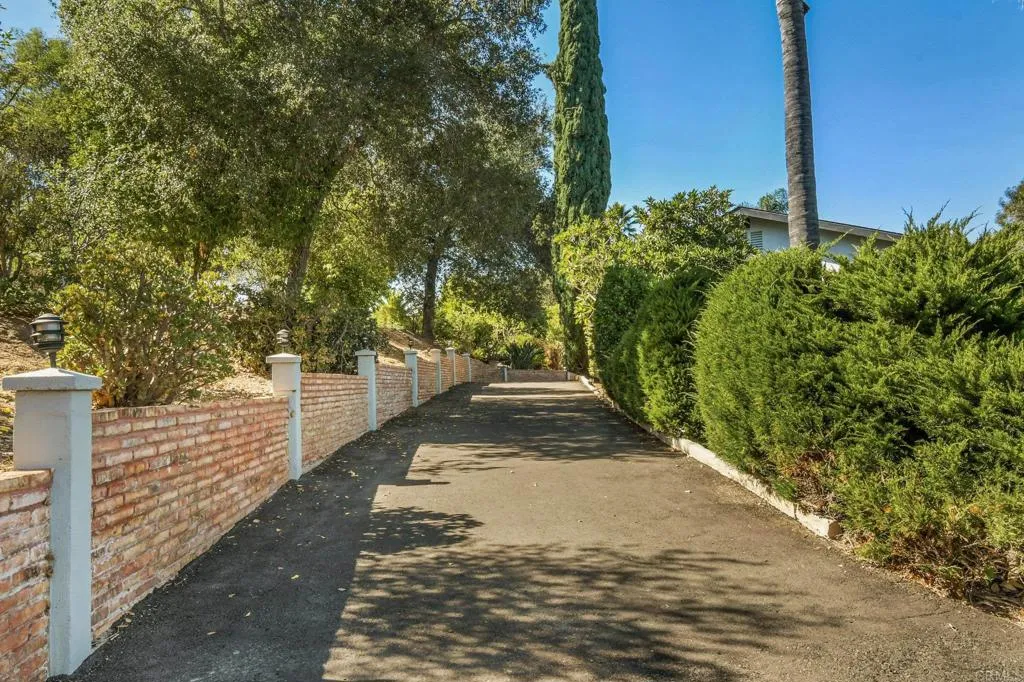 Additional image 69 of 1051 Via Rancho Parkway, Escondido, CA 92029