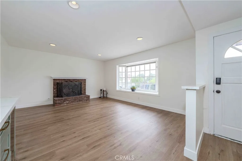 Additional image 3 of 17391 Waal Circle, Huntington Beach, CA 92647