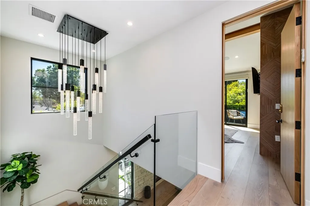 Additional image 33 of 5517 Allott Avenue, Sherman Oaks, CA 91401