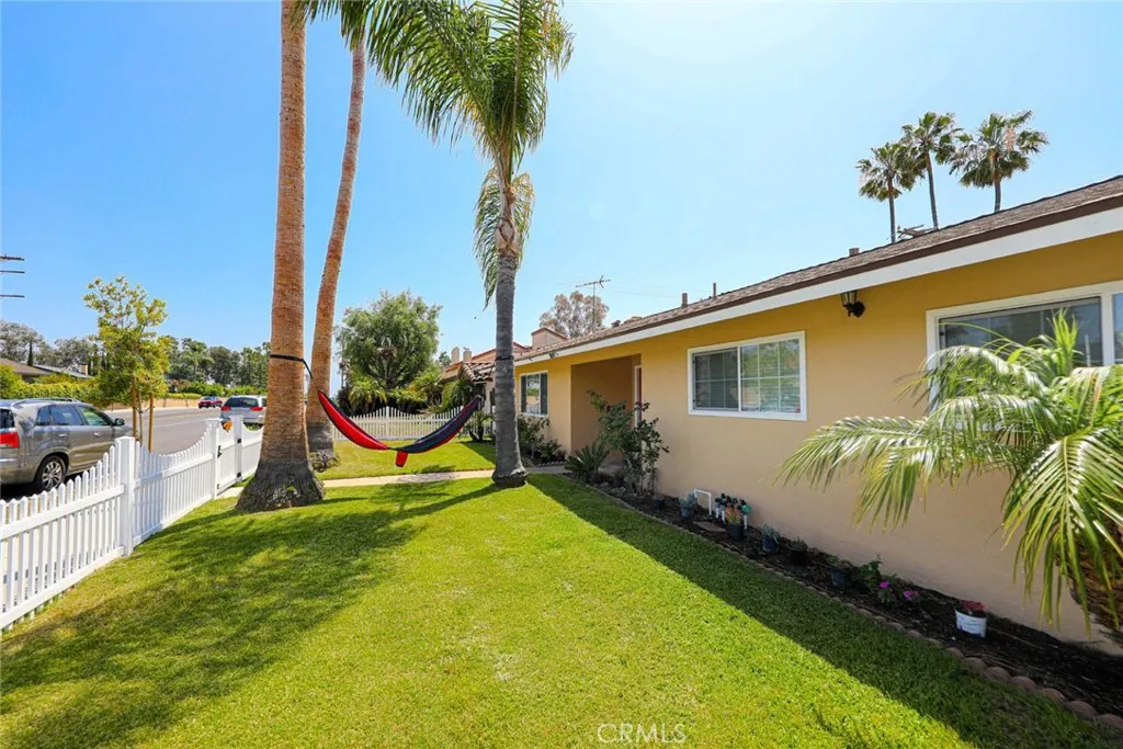 Additional image 4 of 18091 Newland Street, Huntington Beach, CA 92646