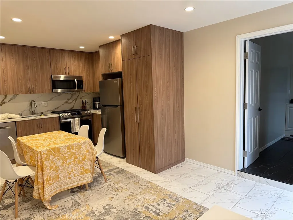 Additional image 16 of 20625 Tuba Street, Chatsworth, CA 91311