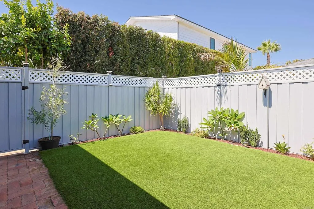 Additional image 8 of 413 J Street, Coronado, CA 92118