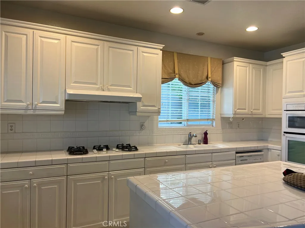 Additional image 7 of 2889 Plaza Del Amo, Torrance, CA 90503