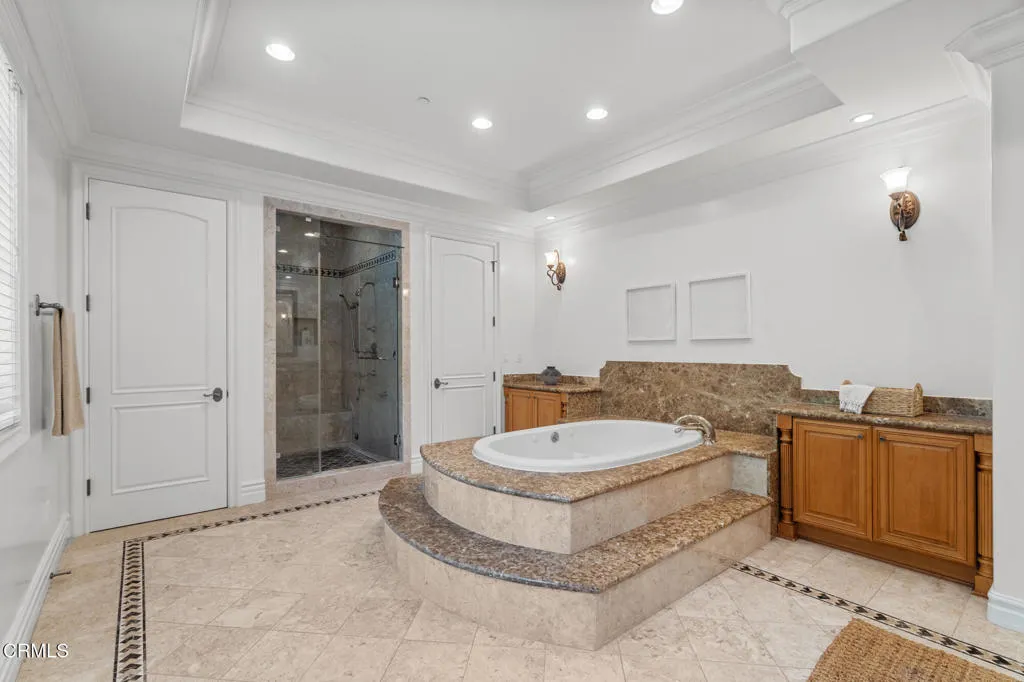 Additional image 116 of 1571 N Bundy Drive, Los Angeles, CA 90049