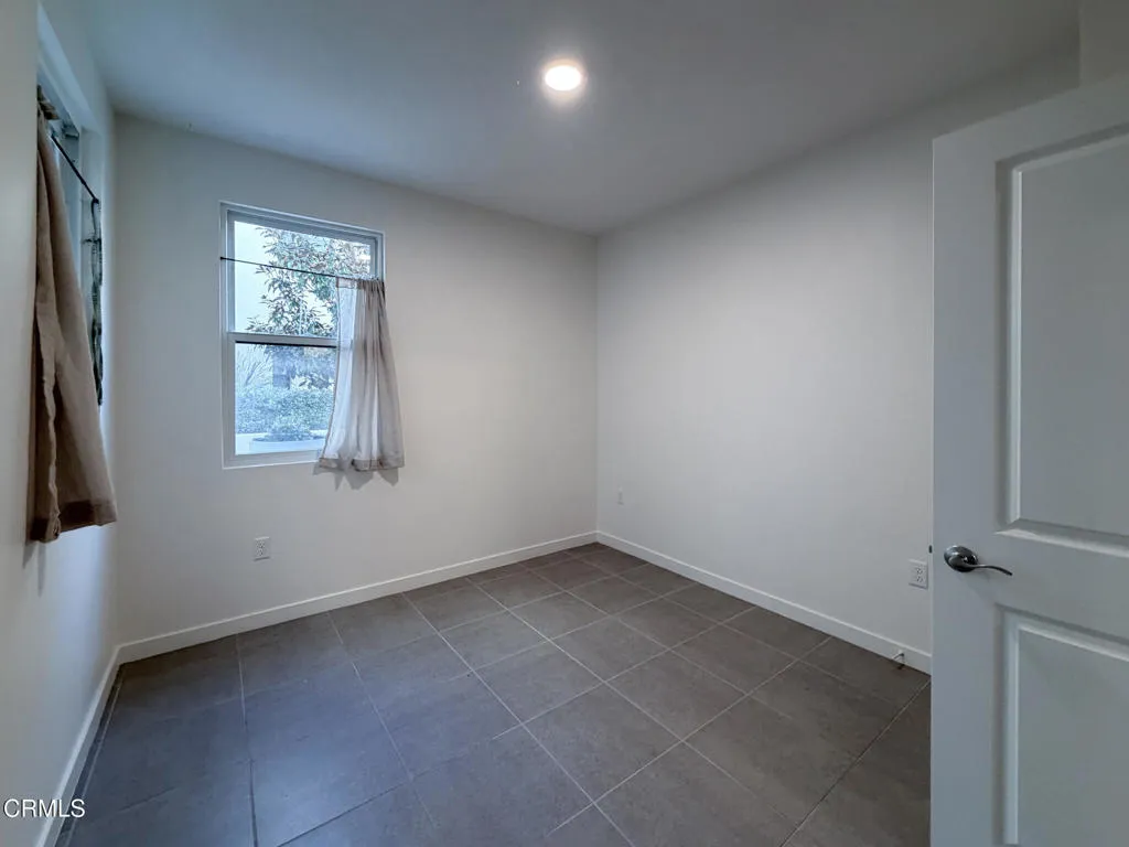 Additional image 60 of 1568 E Thompson Boulevard, Ventura, CA 93001