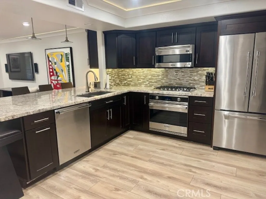 Additional image 32 of 200 Pacific Coast St, Huntington Beach, CA 92648