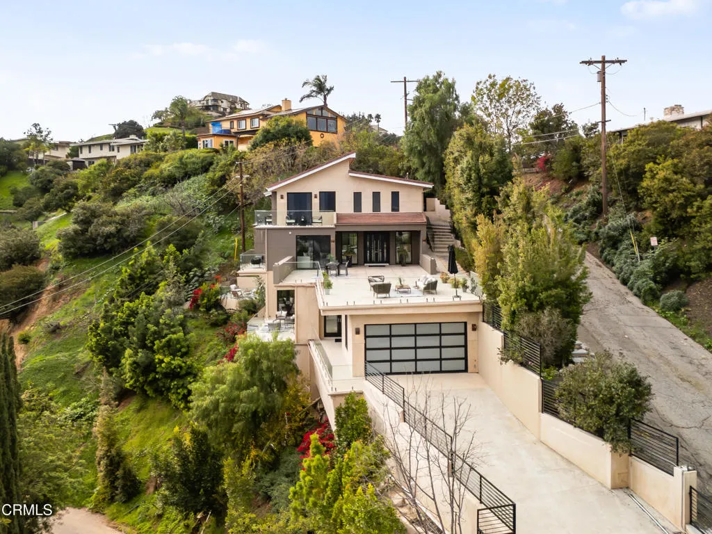 Additional image 135 of 12480 Viewcrest Road, Los Angeles, CA 91604