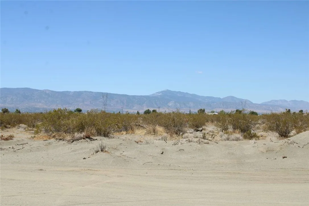 Additional image 29 of 14999 Mojave Drive, Phelan, CA 92371