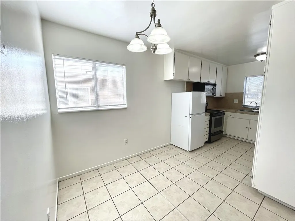 Additional image 6 of 21607 Juan Avenue Unit 12, Hawaiian Gardens, CA 90716