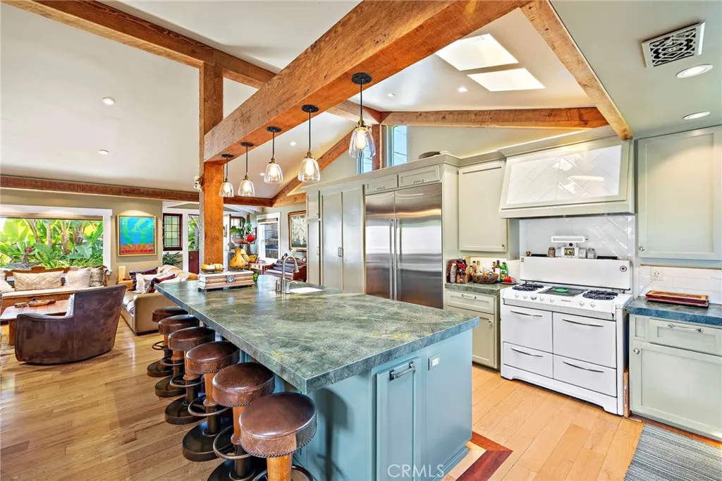 Additional image 47 of 773 Saint Ann's Dr, Laguna Beach, CA 92651