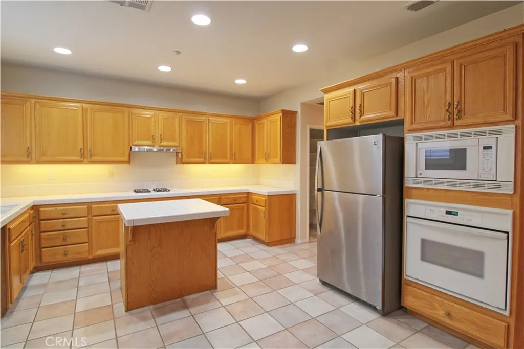 Additional image 6 of 206 N La Salle Street, Redlands, CA 92374