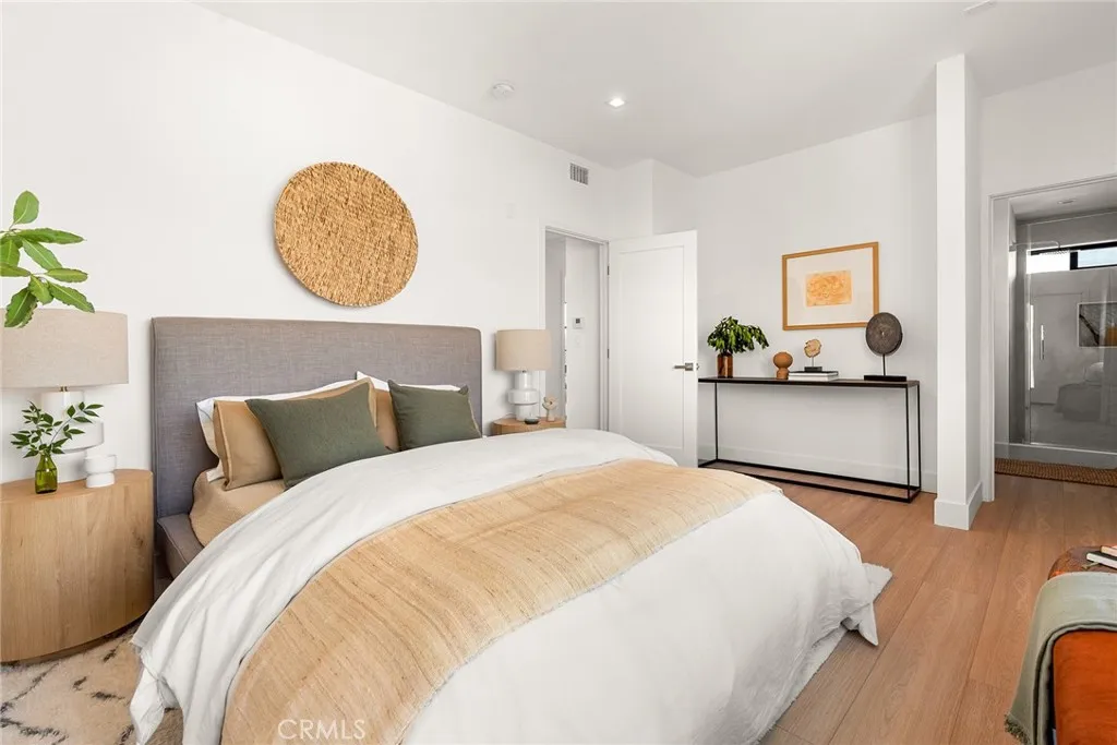 Additional image 19 of 11028 Oxnard St., North Hollywood, CA 91606