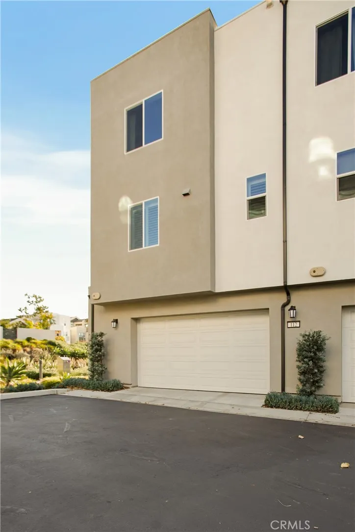 Additional image 57 of 112 Restore, Irvine, CA 92618