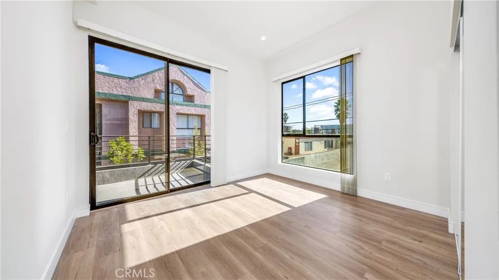 Additional image 8 of 1128 Stanley Avenue Unit D, Glendale, CA 91206