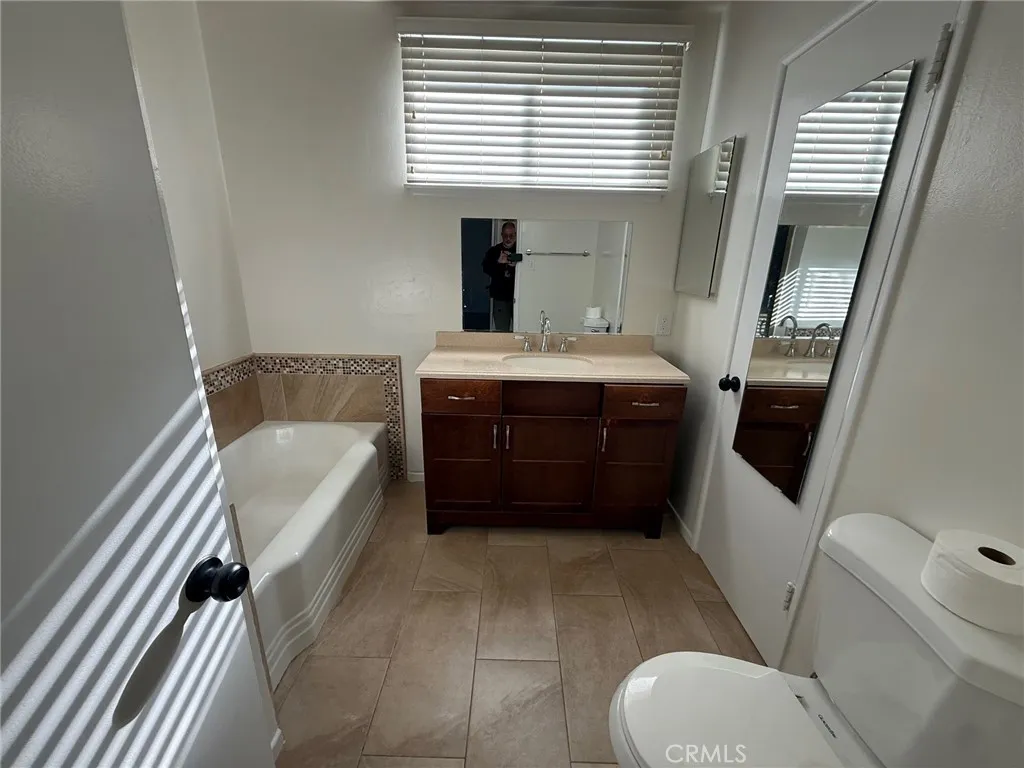 Additional image 23 of 7434 Mclennan, Van Nuys, CA 91406