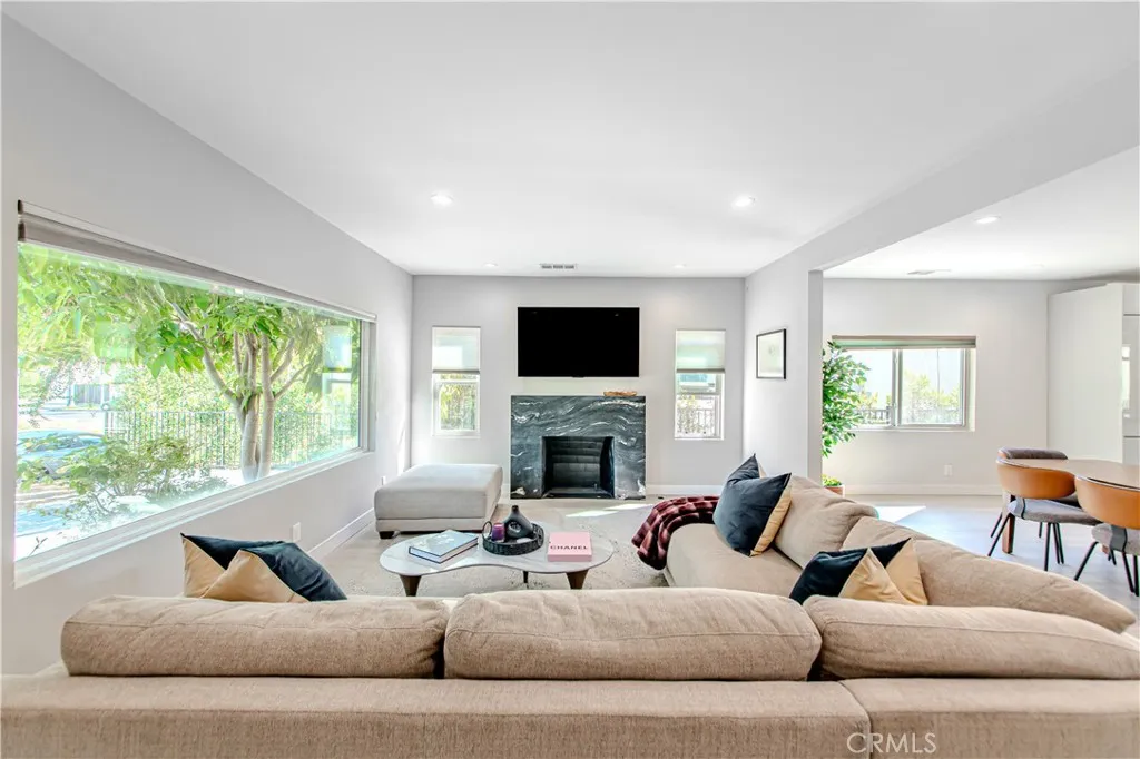 Additional image 46 of 507 N Formosa Ave, Los Angeles, CA 90036