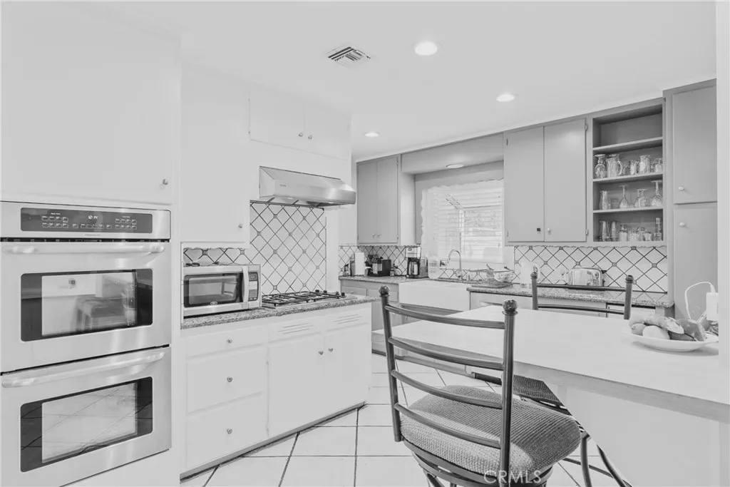 Additional image 10 of 12402 Cumpston, Valley Village, CA 91607