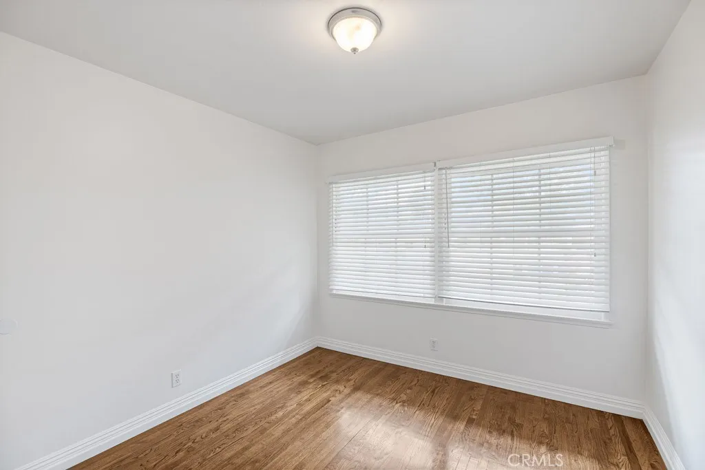 Additional image 56 of 2542 Vuelta Grande Ave, Long Beach, CA 90815