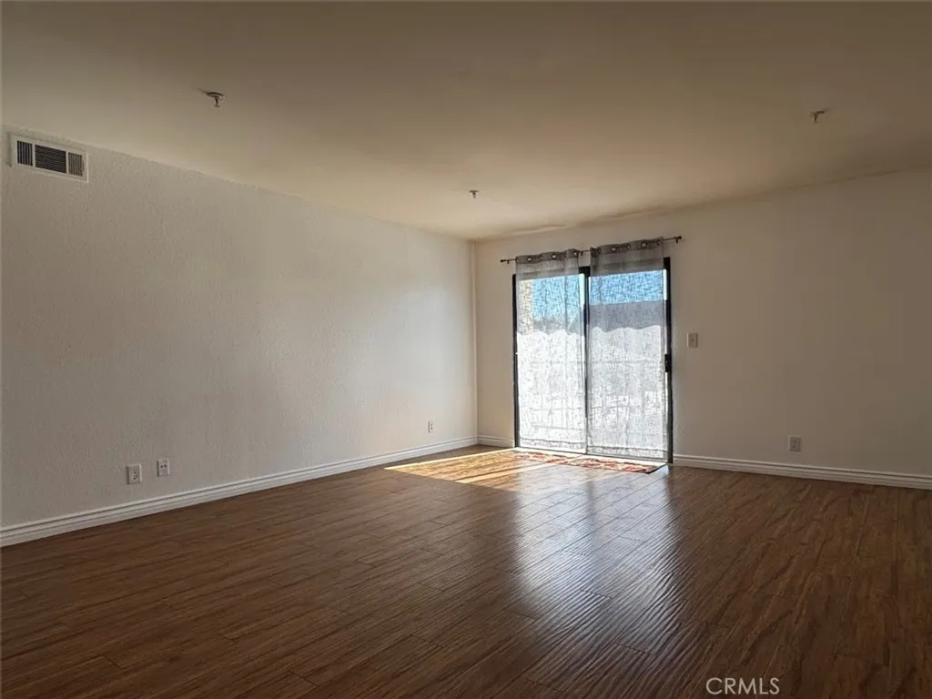 Additional image 7 of 77 N Holliston Avenue, Pasadena, CA 91106