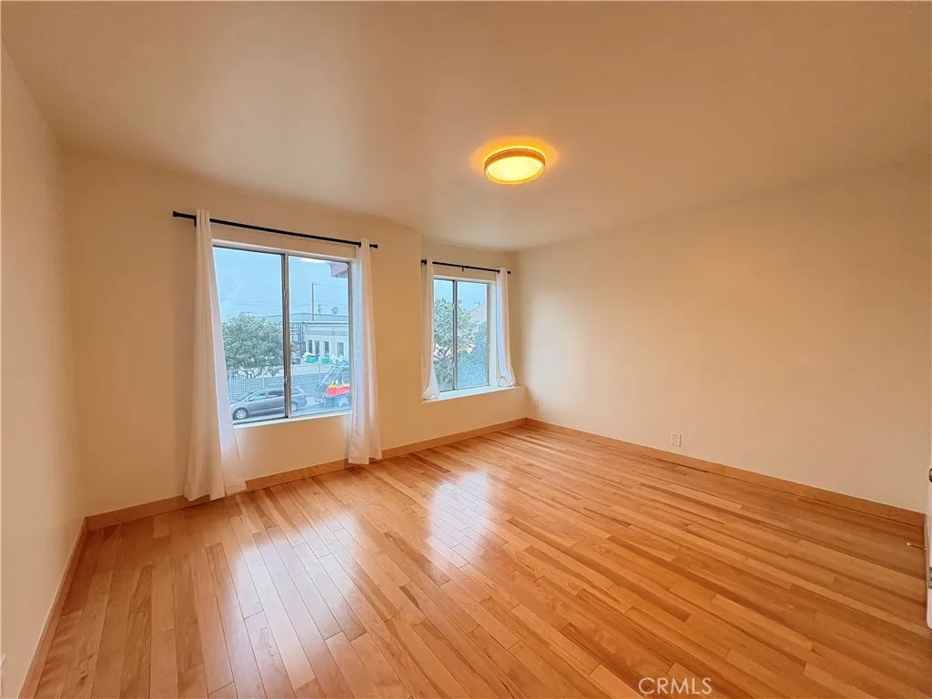 Additional image 25 of 1703 W 25th St, Los Angeles, CA 90018