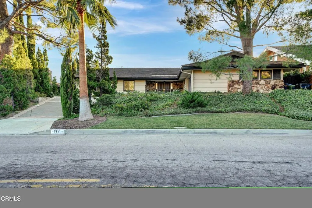 Additional image 2 of 614 Starlight Crest Drive, La Canada Flintridge, CA 91011