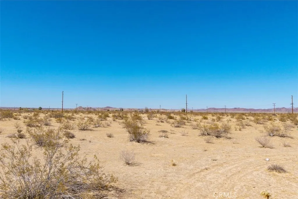 Additional image 42 of 5888 La Ferney Avenue, Joshua Tree, CA 92252