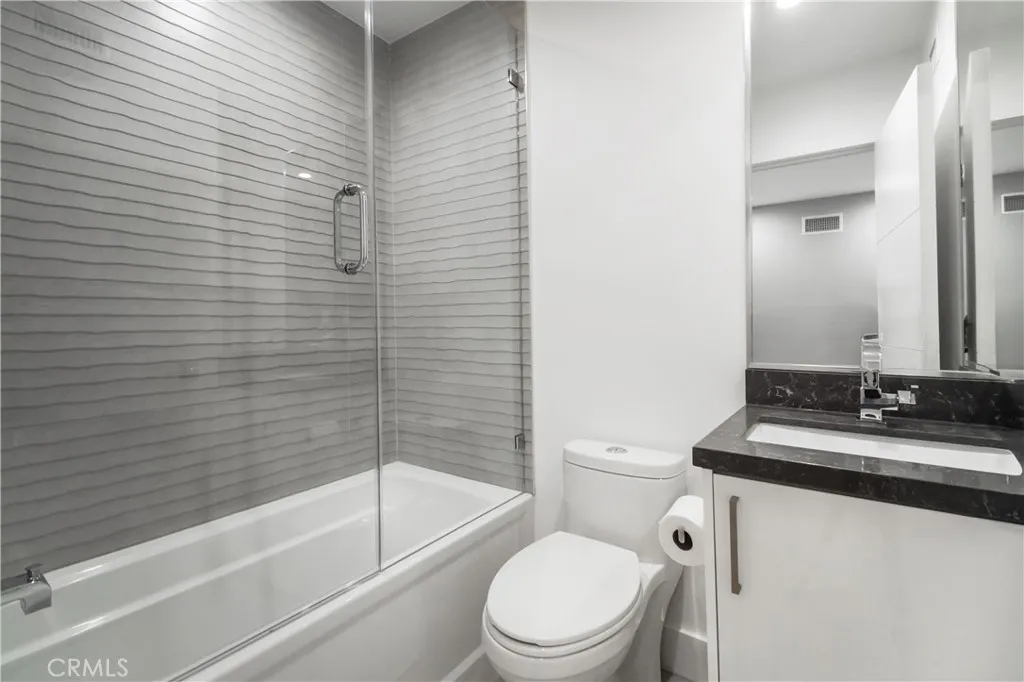 Additional image 81 of 6230 Beeman Avenue, North Hollywood, CA 91606