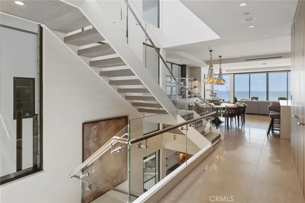 Additional image 90 of 716 The Strand, Manhattan Beach, CA 90266