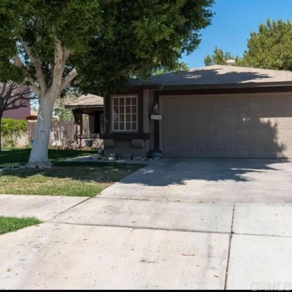 Additional image 4 of 2536 W Orange Avenue, El Centro, CA 92243