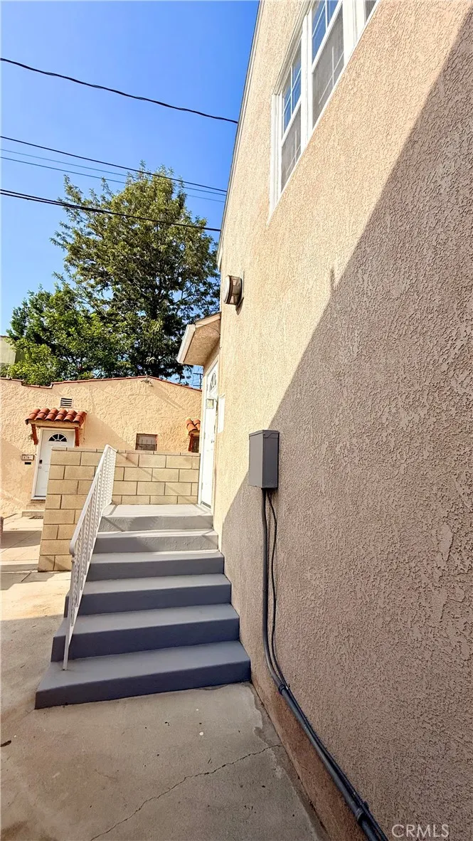 Additional image 16 of 1953 Talmadge St, Los Angeles, CA 90027