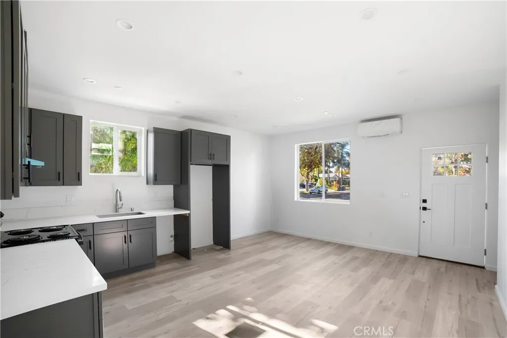 Additional image 4 of 20553 Valerio, Winnetka, CA 91306