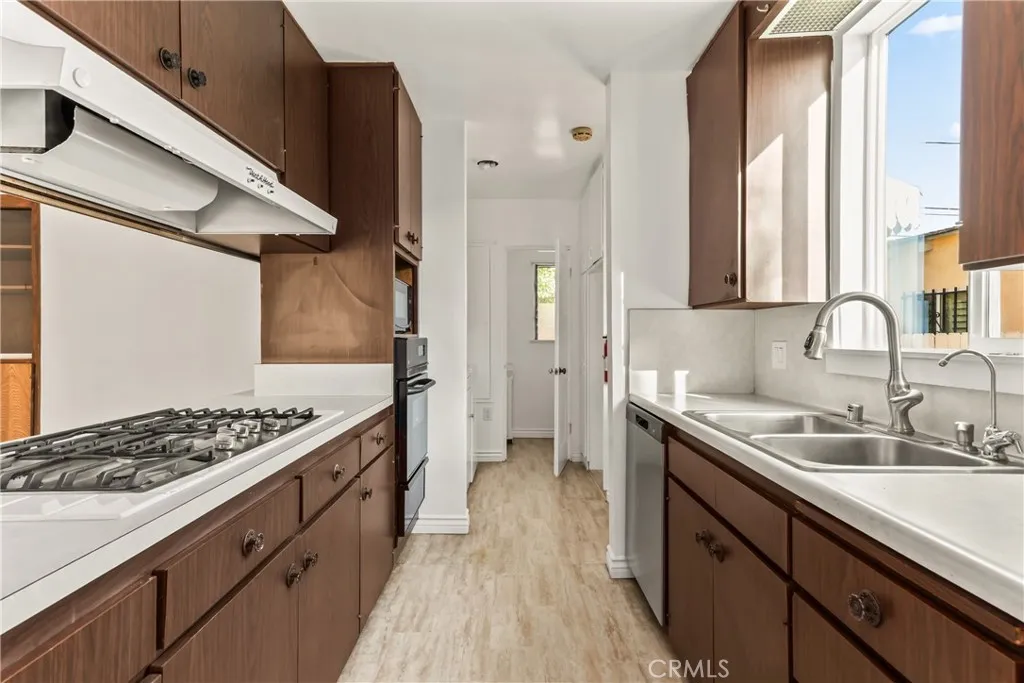 Additional image 31 of 4167 Brunswick, Los Angeles, CA 90039