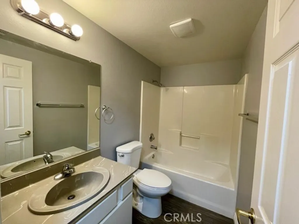 Additional image 7 of 100 N Glendora Avenue Unit 208, Glendora, CA 91741
