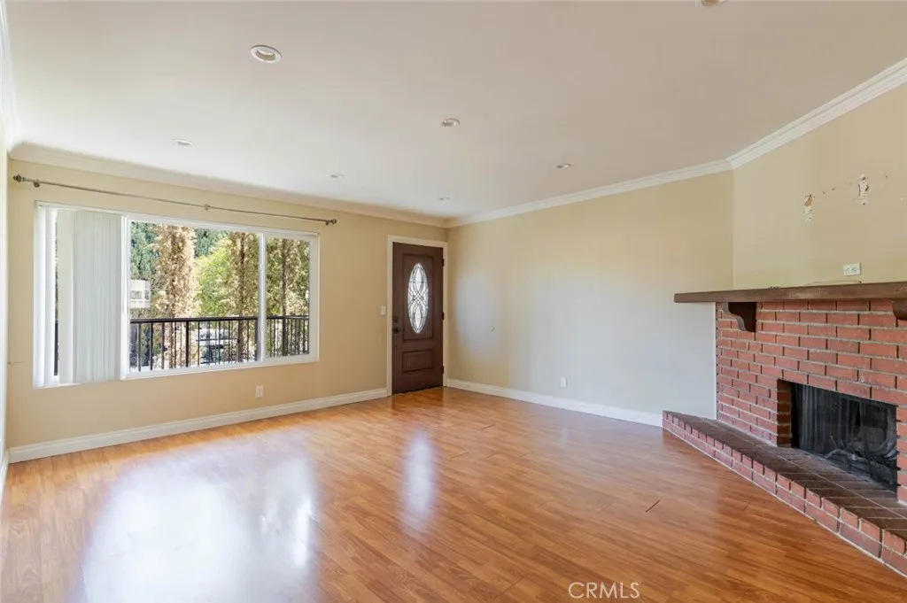 Additional image 5 of 909 E Garfield Ave Unit 3, Glendale, CA 91205