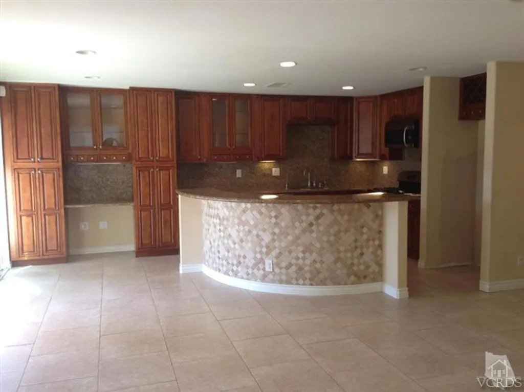 5256 Laurel Park Drive, Camarillo, CA 93012