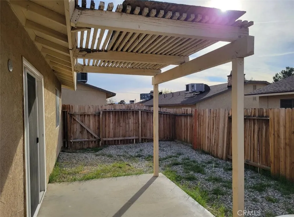 Additional image 11 of 15961 Green hill Dr Unit 4, Victorville, CA 92394