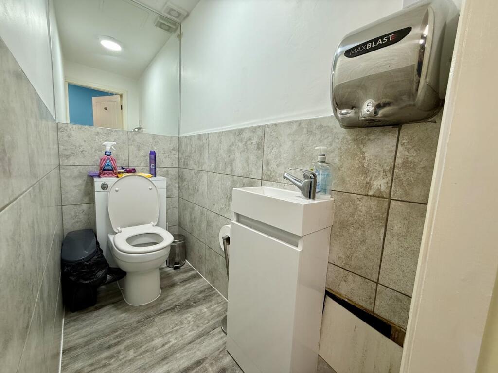 房产图片 14 - 伯明翰乔治路The Cloisters第7单元，邮编B15 1NP