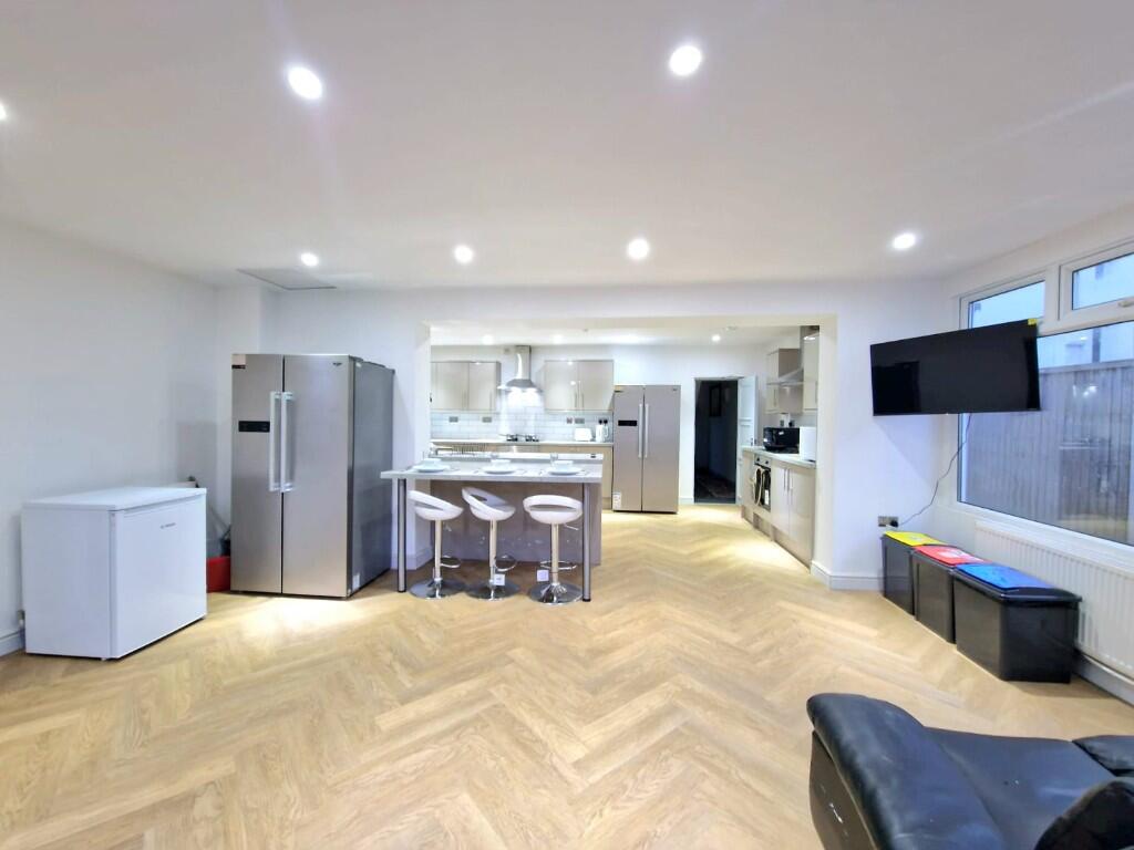 Additional image 20 of Vicarage Road, Birmingham, B14