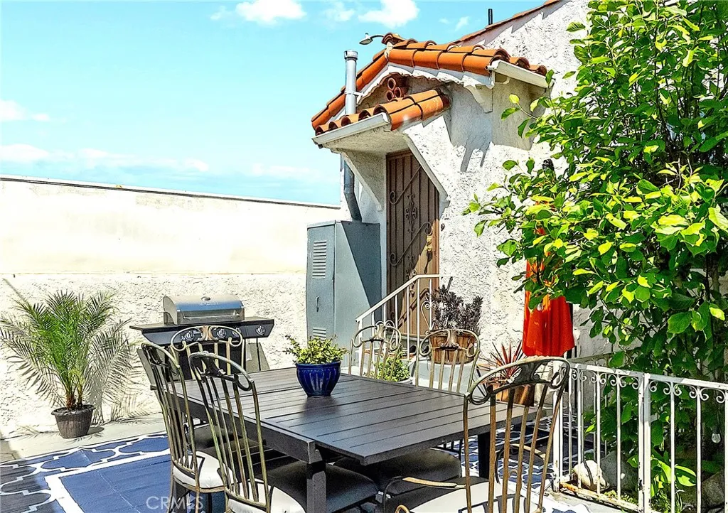 Additional image 84 of 9101 La Salle, Los Angeles, CA 90047