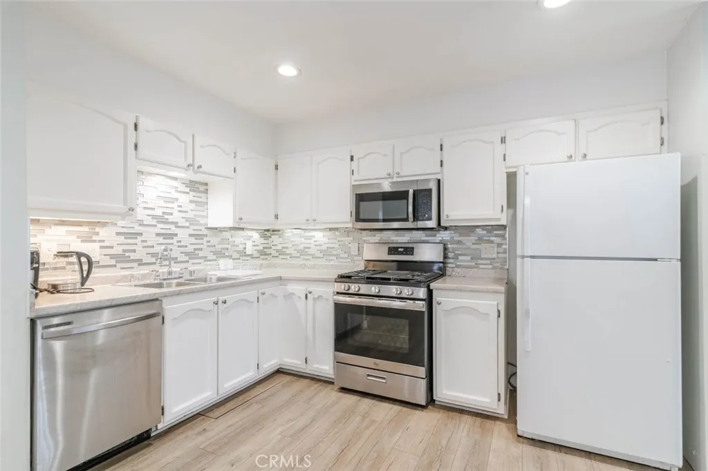 Additional image 29 of 6539 Coldwater Canyon Avenue, North Hollywood, CA 91606