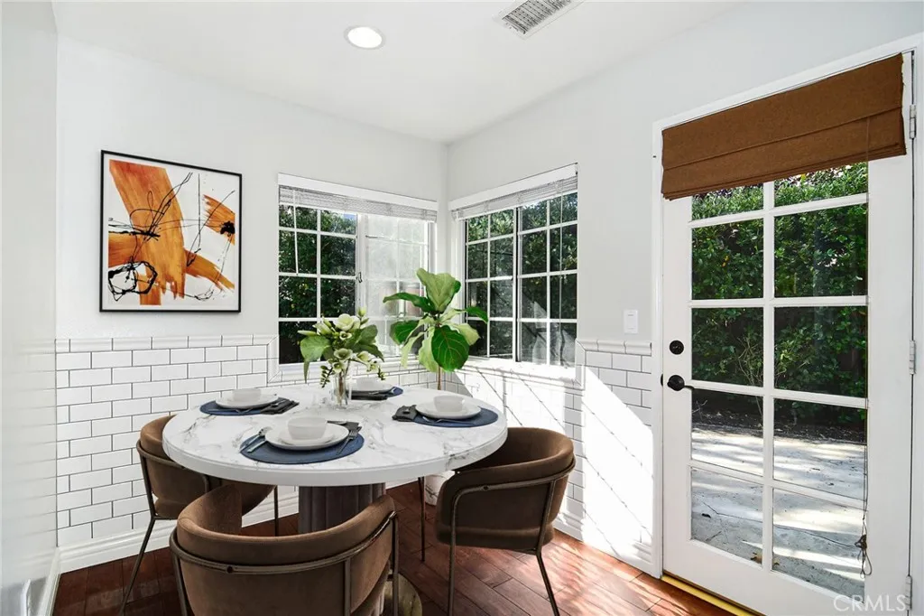 Additional image 33 of 4325 Oak Glen St, Calabasas, CA 91302