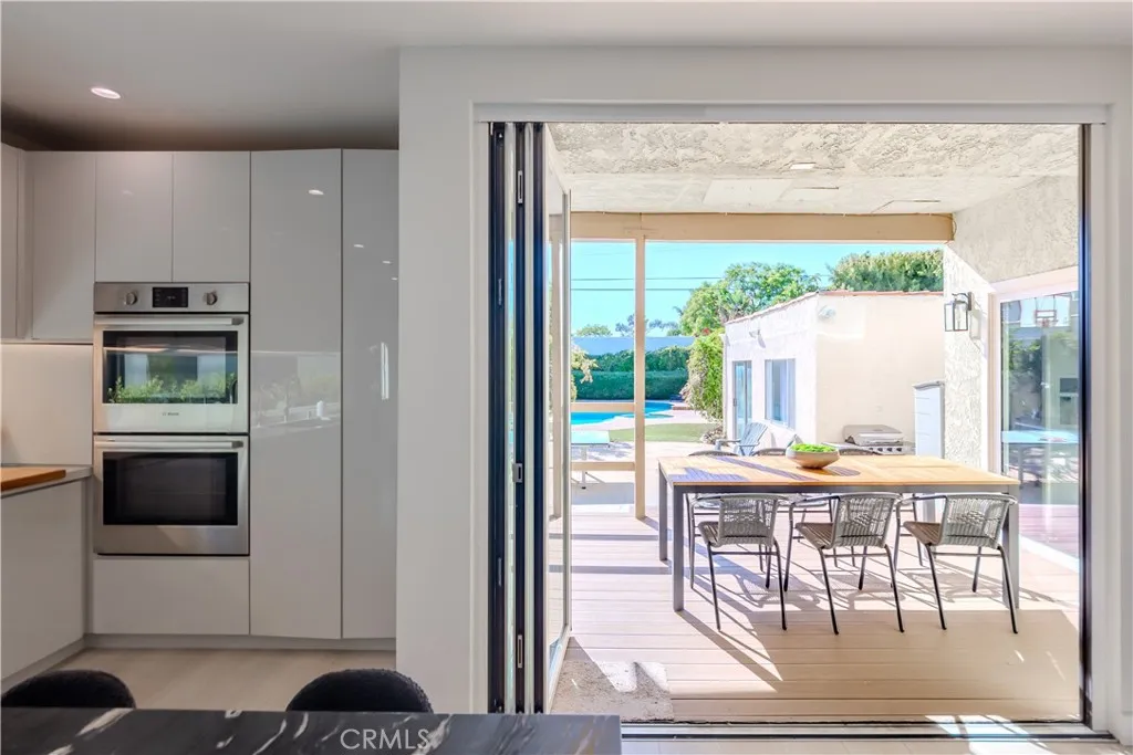 Additional image 56 of 507 N Formosa Ave, Los Angeles, CA 90036