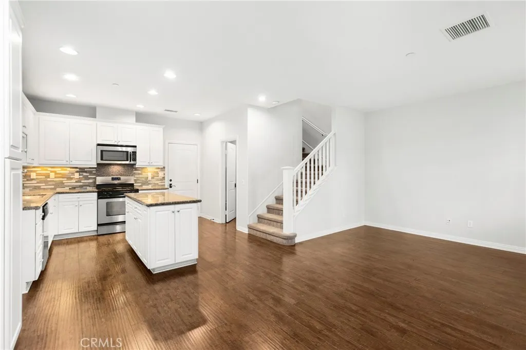 Additional image 30 of 760 S Olive St, Anaheim, CA 92805