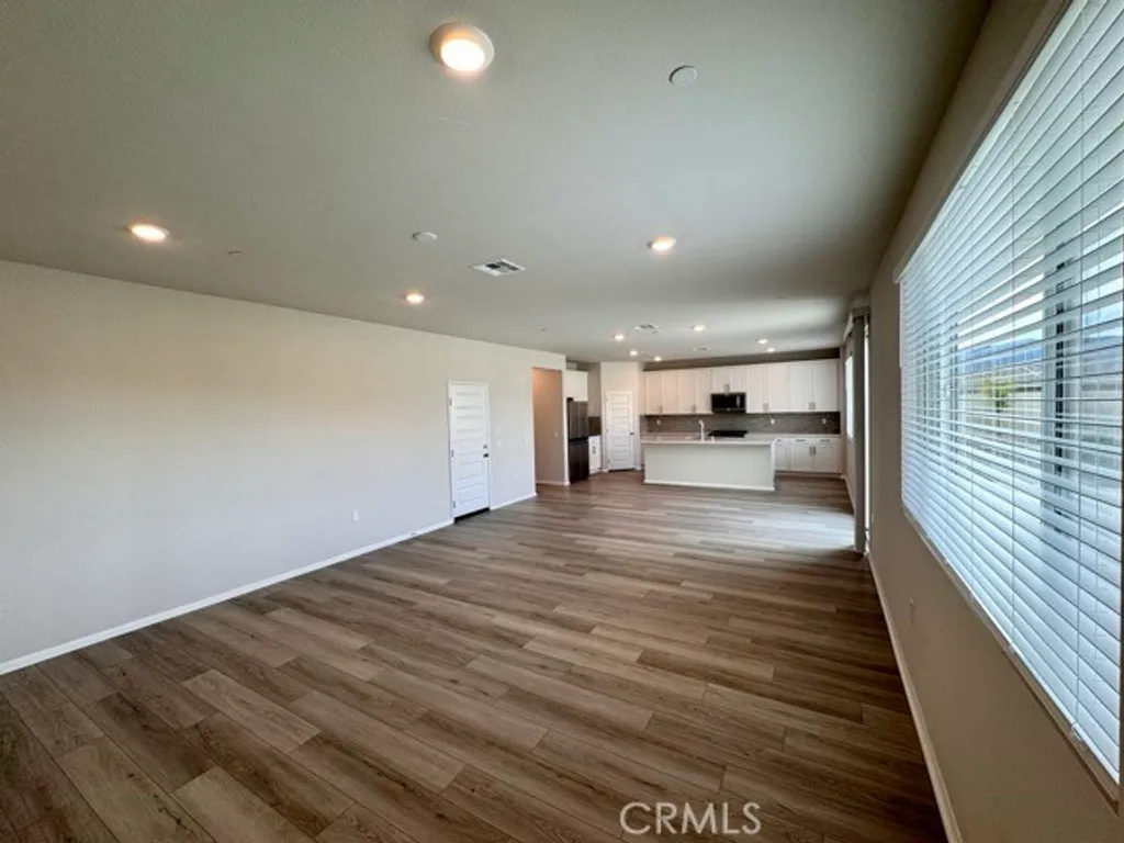 Additional image 19 of 19401 Brush Creek Avenue, Lake Elsinore, CA 92532